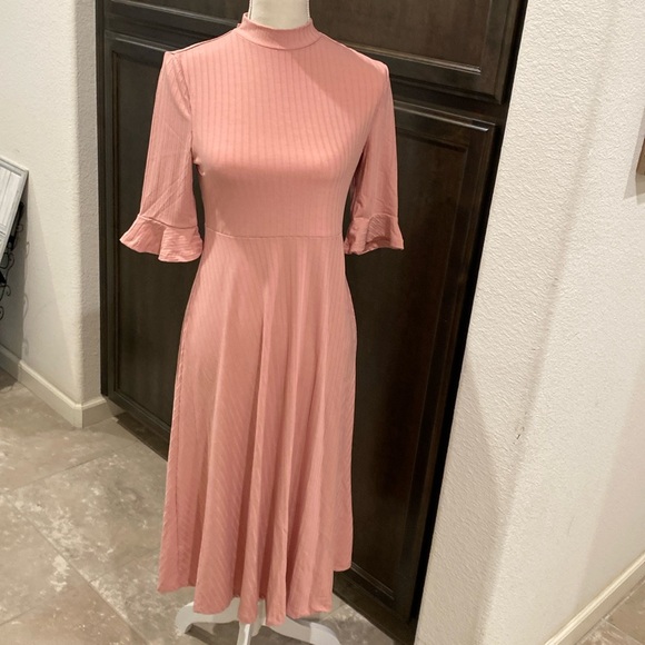 Verdusa Dresses & Skirts - VERDUSA elegant flare midi dress, bell sleeves, rose pink, NWT, size M